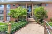 Building Photo - 3712 N Rosser St