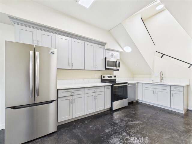 Building Photo - 8457 Langdon Ave