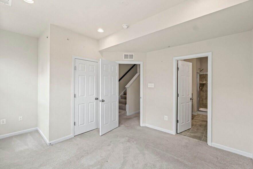 Building Photo - 7113 Brick Kiln Cir
