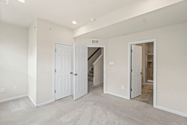 Building Photo - 7113 Brick Kiln Cir