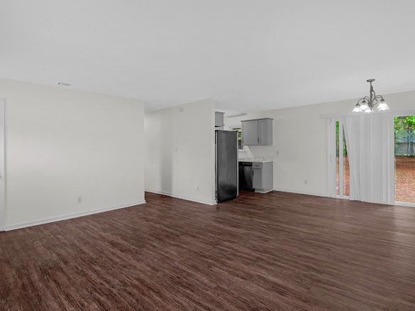 Building Photo - 509 Ashmore Rd