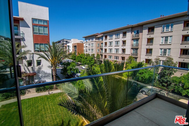 Building Photo - 5695 Goldeneye Ct
