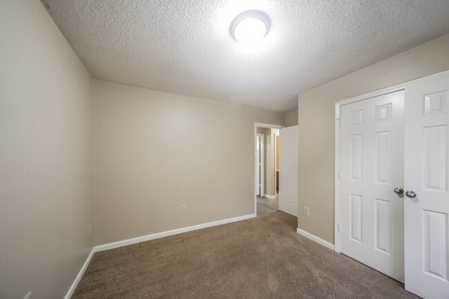 Building Photo - 4483 Green Creek