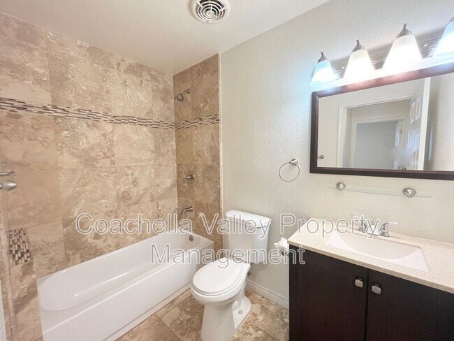 Building Photo - 11155 Pomelo Dr