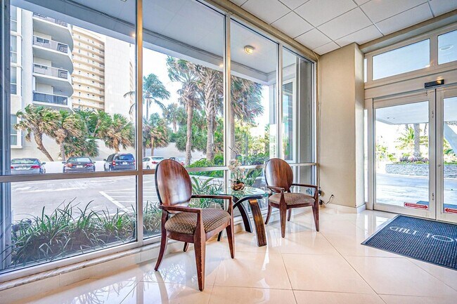 Building Photo - 4250 Galt Ocean Dr
