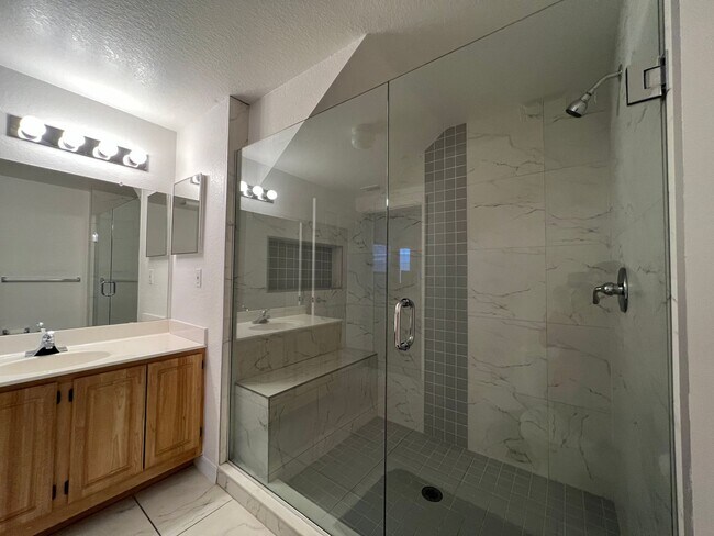 Building Photo - 4010 San Gallo Dr
