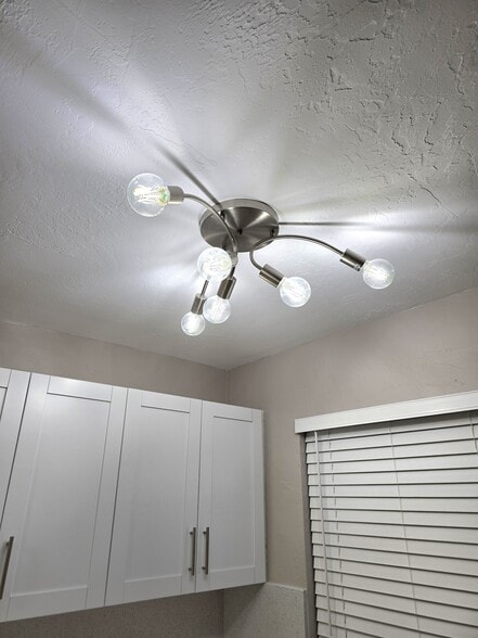 Building Photo - 8701 SW 141st St