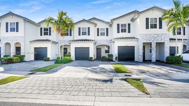 Building Photo - 2676 SE 12th St