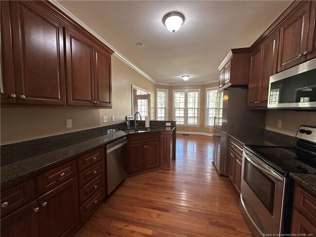 Building Photo - 195 Quail Hollow