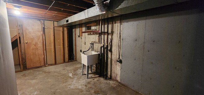 Building Photo - Welcoming 3 Bed, 1 Bath Home in Spokane