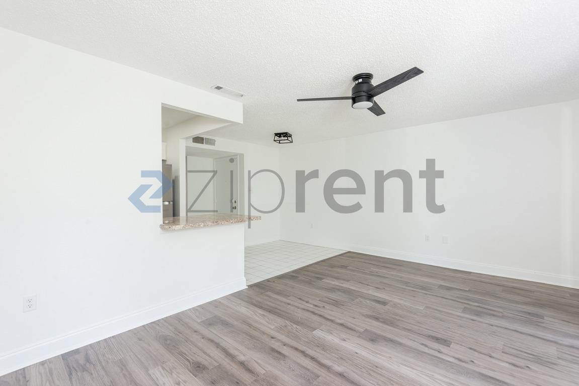 Building Photo - Unit 91