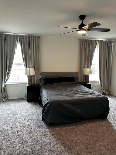 Building Photo - 7311 Gray Catbird Dr