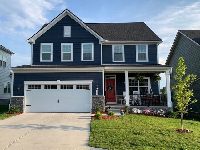 Building Photo - 657 Castle Rd