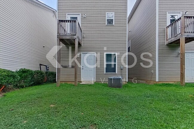 Building Photo - 110 Tybo Dr