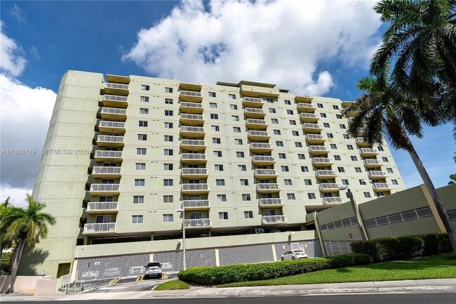 Building Photo - 816 NW 11th St