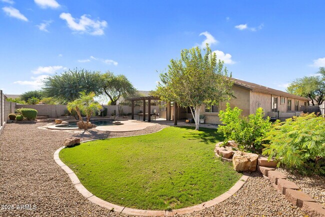 Building Photo - 7431 E Norwood St