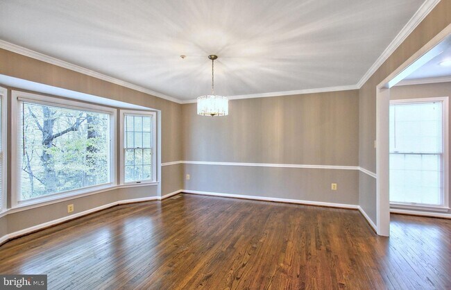 Building Photo - 18414 Garner Ln