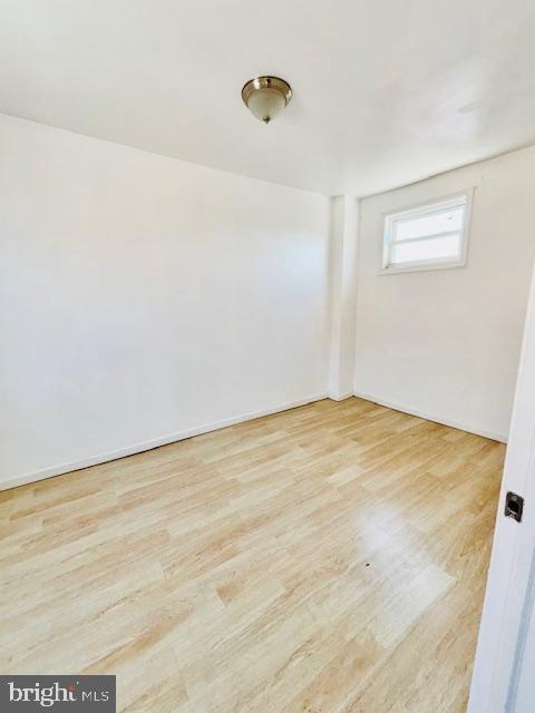 Building Photo - 240 W Glenwood Ave