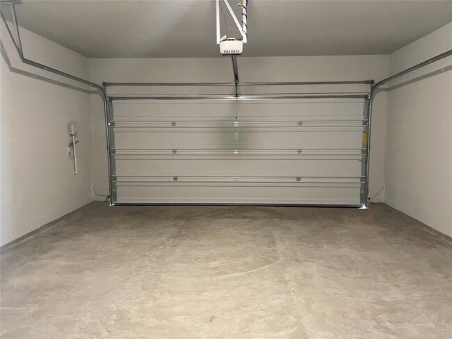 Building Photo - 13 Bent Trl Ln