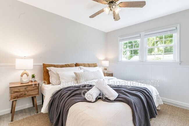 Building Photo - 4640 Glenn St