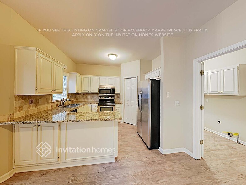 Building Photo - 1270 Bullock Pl SW