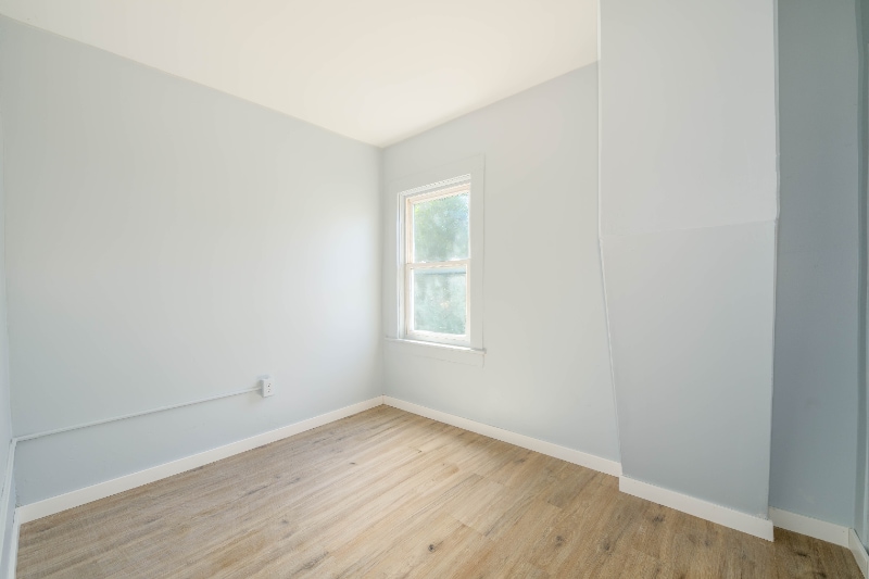 Building Photo - 42 E Cayuga St