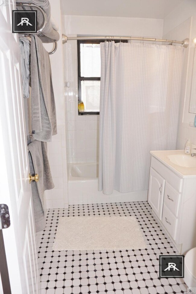 Building Photo - 1 bedroom in Allston MA 02134