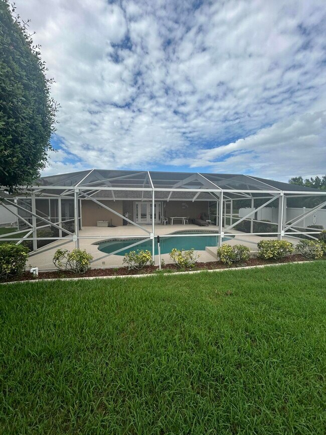 Building Photo - 5229 N Piper Cir