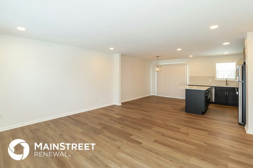 Building Photo - 11119 N Harrison St