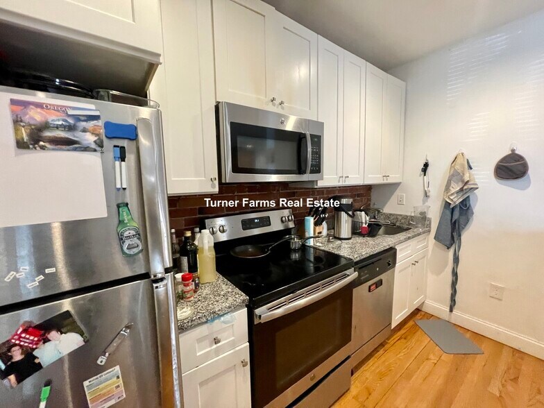 Building Photo - 480 Massachusetts Ave