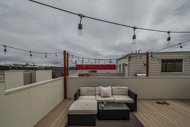 Building Photo - Modern 2BD, 3BA RiNo Townhome with Garage and Rooftop Deck