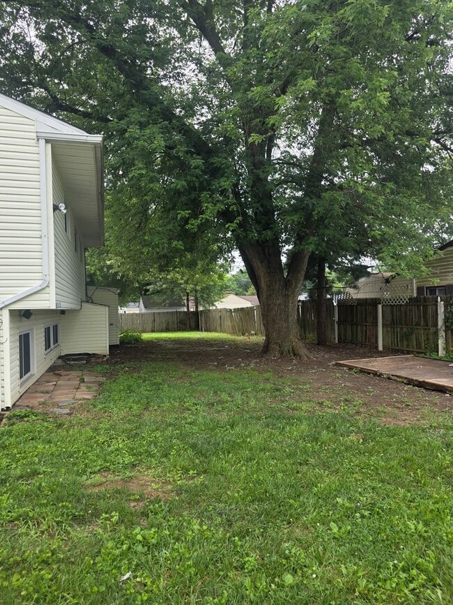 Building Photo - Todd Estates