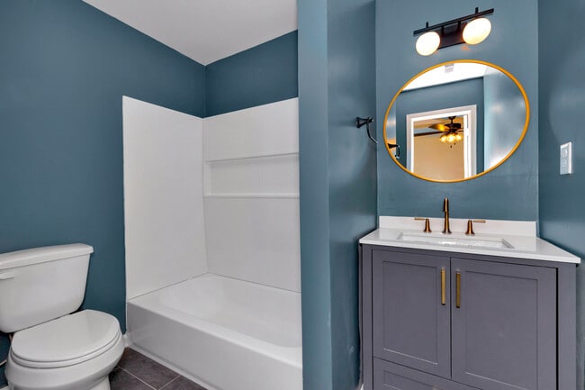 Building Photo - 4613 Ardmore Dr NW