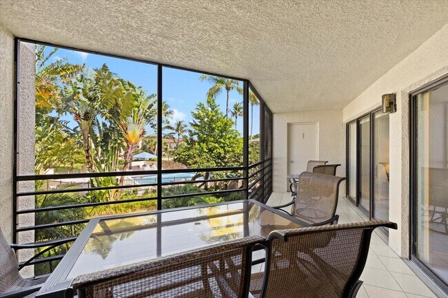 Building Photo - 5851 Camino Del Sol