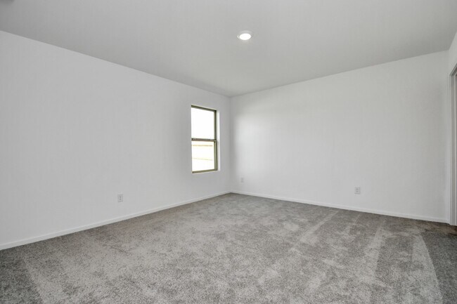 Building Photo - 18602 Cepagatti Dr