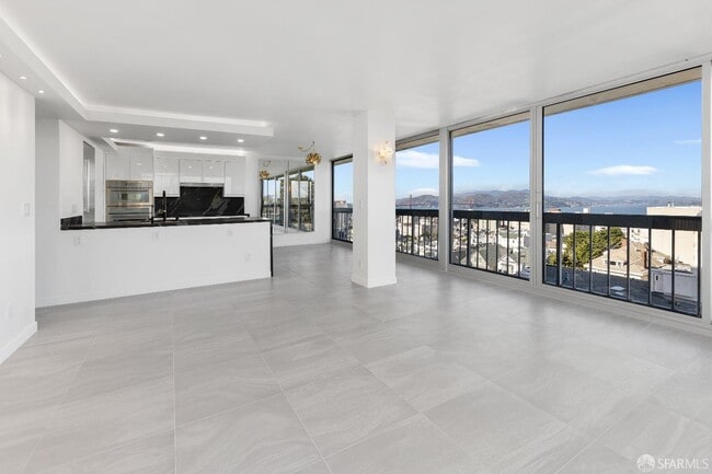 Building Photo - 2200 Sacramento St