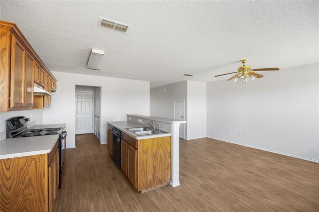 Building Photo - 4524 Alamosa St