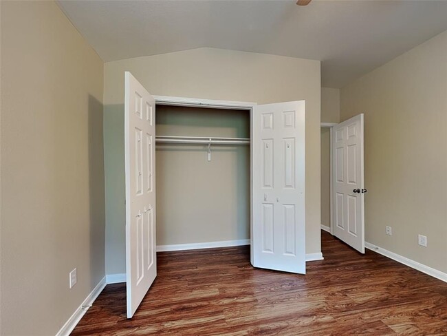 Building Photo - 18042 Platinum Springs Dr