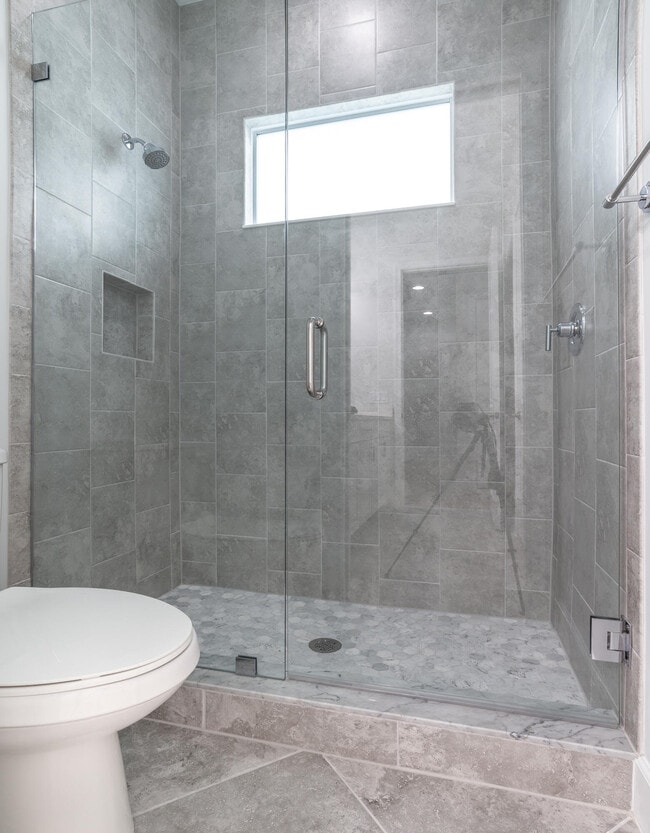 Building Photo - 15145 Cameo Ct