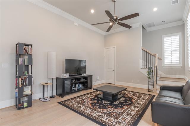 Building Photo - 1701 Millsap Ln