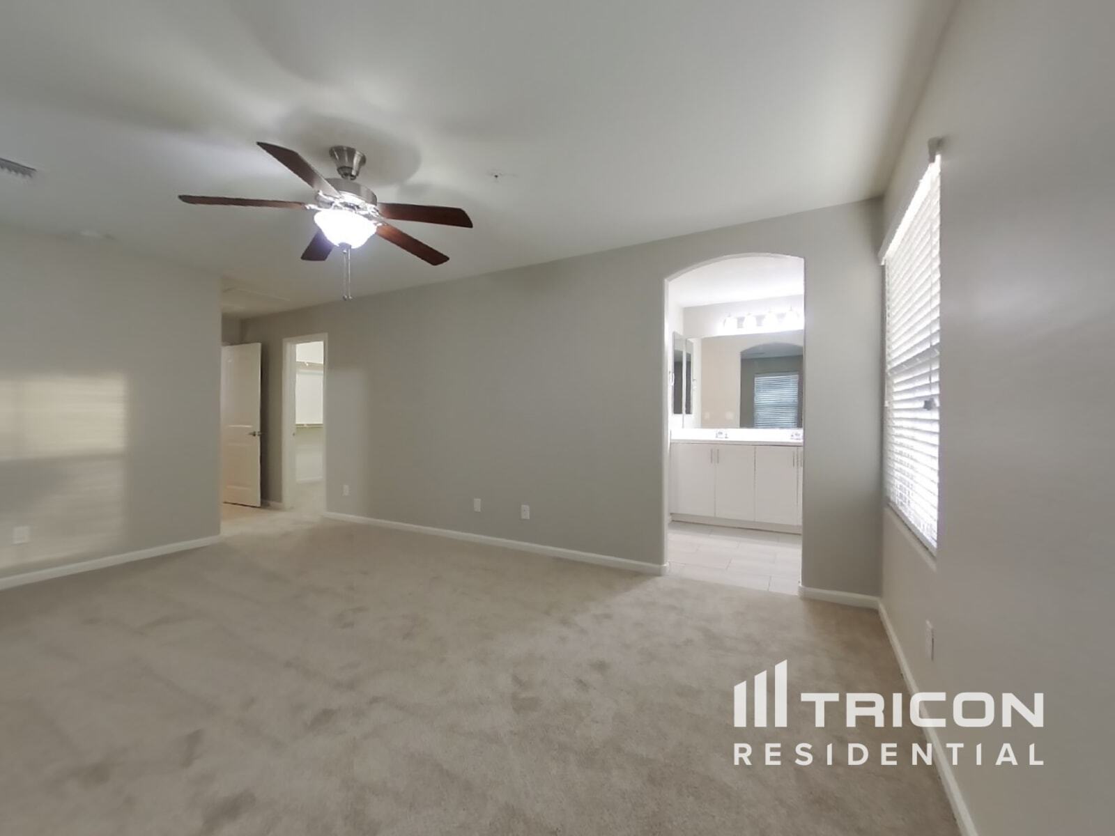 Building Photo - 12577 W Via Dona Rd