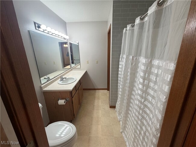 Building Photo - 6913 Tippecanoe Rd