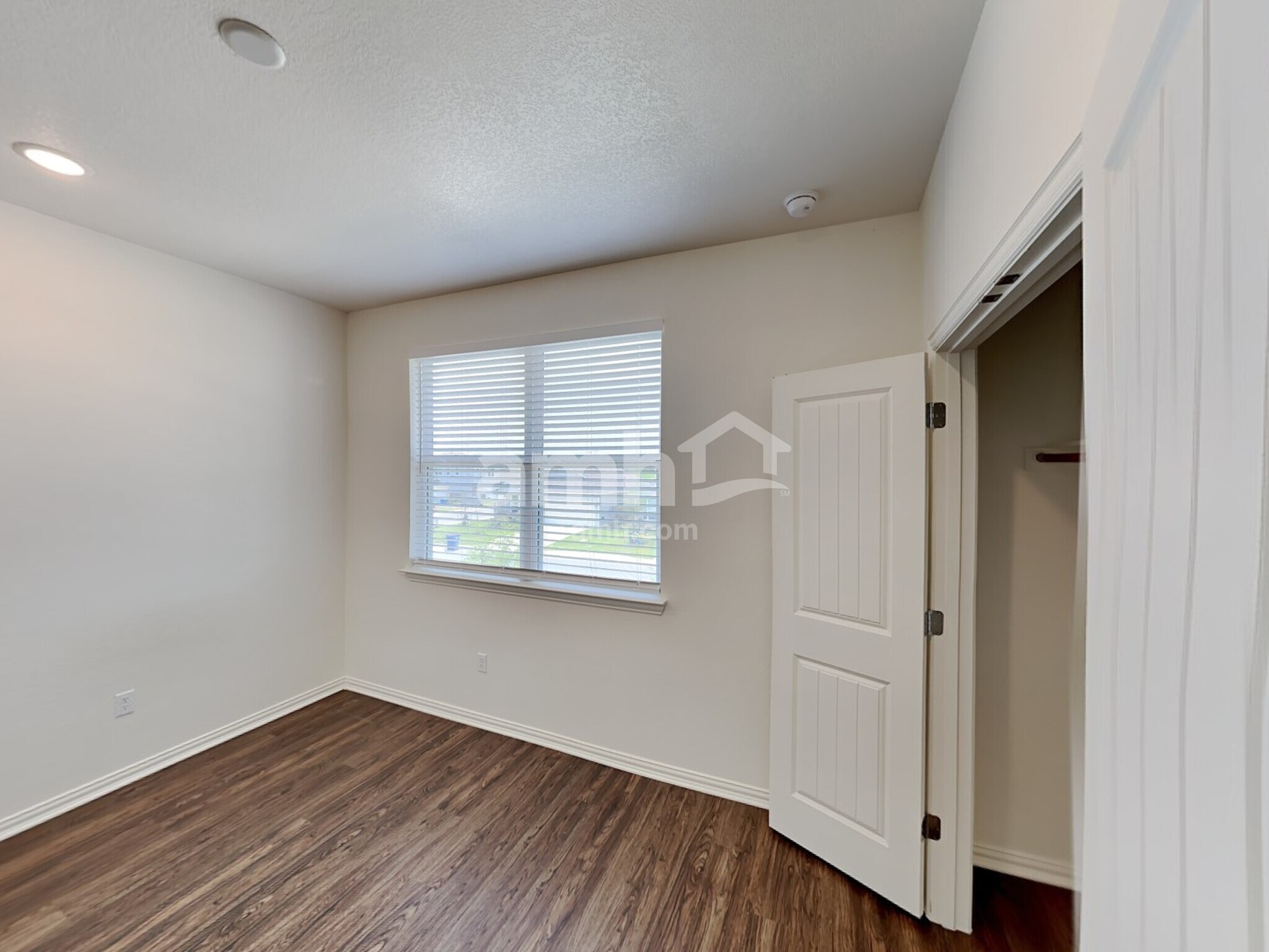 Building Photo - 2716 Geronimo Creek