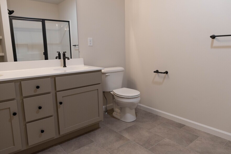 Building Photo - 93 Beech Tree Ct