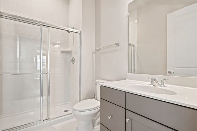 Building Photo - 625 Lipizzan Dr SW