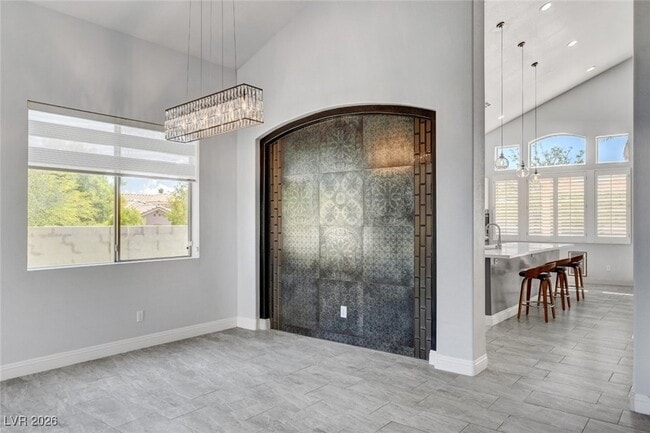 Building Photo - 10587 Sunwind Ave