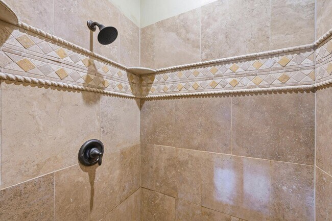 Building Photo - 1356 S Hidden Island Pl