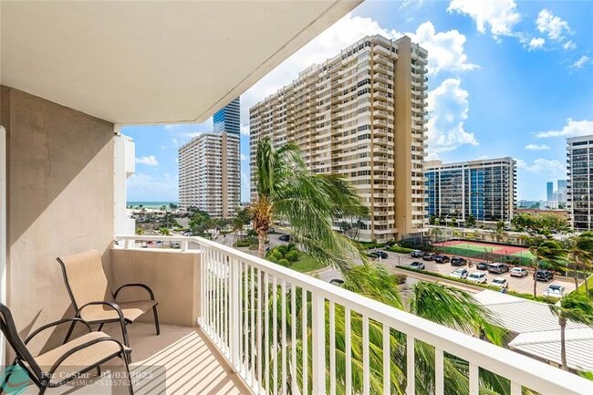 Building Photo - 1965 S Ocean Dr
