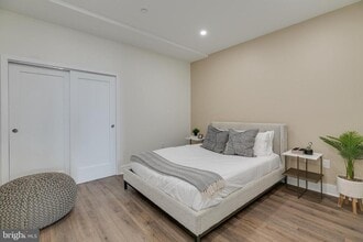 Building Photo - 150 S Independence Mall W