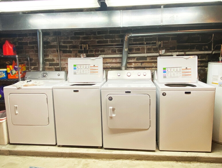 laundry - 1757 17th W St